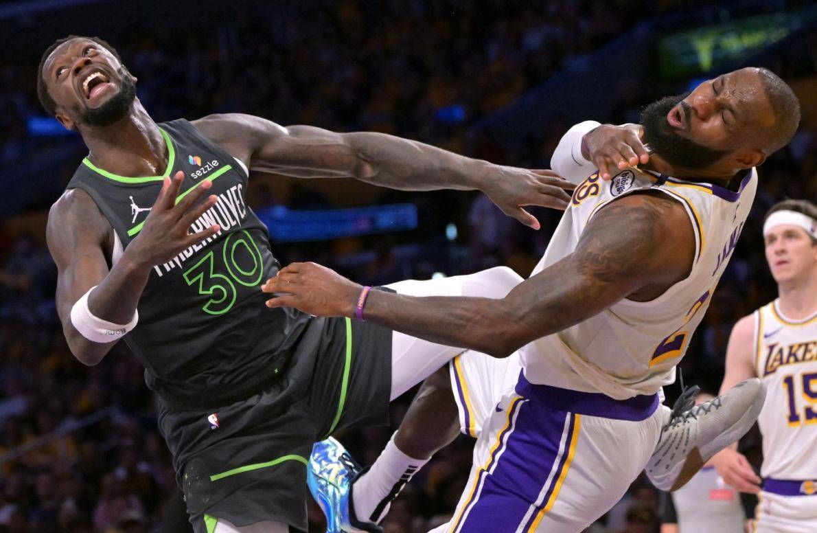 关于NBA季后赛激烈开战，强队如虹的信息